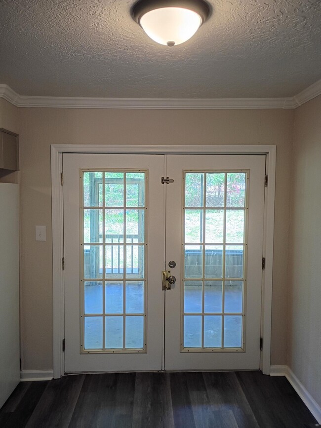 Building Photo - 3410 Arden Ct