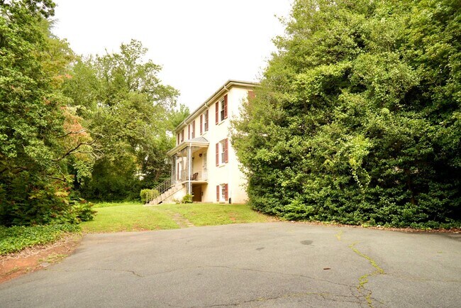 Building Photo - 101 Bollingwood Rd