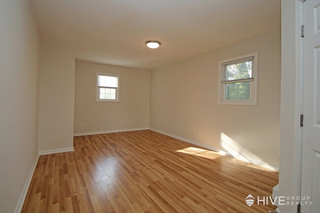 Building Photo - Fully Remodeled Home with Detached Garage ...