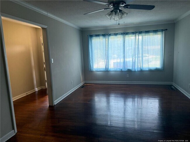 Building Photo - 751 Galloway Dr