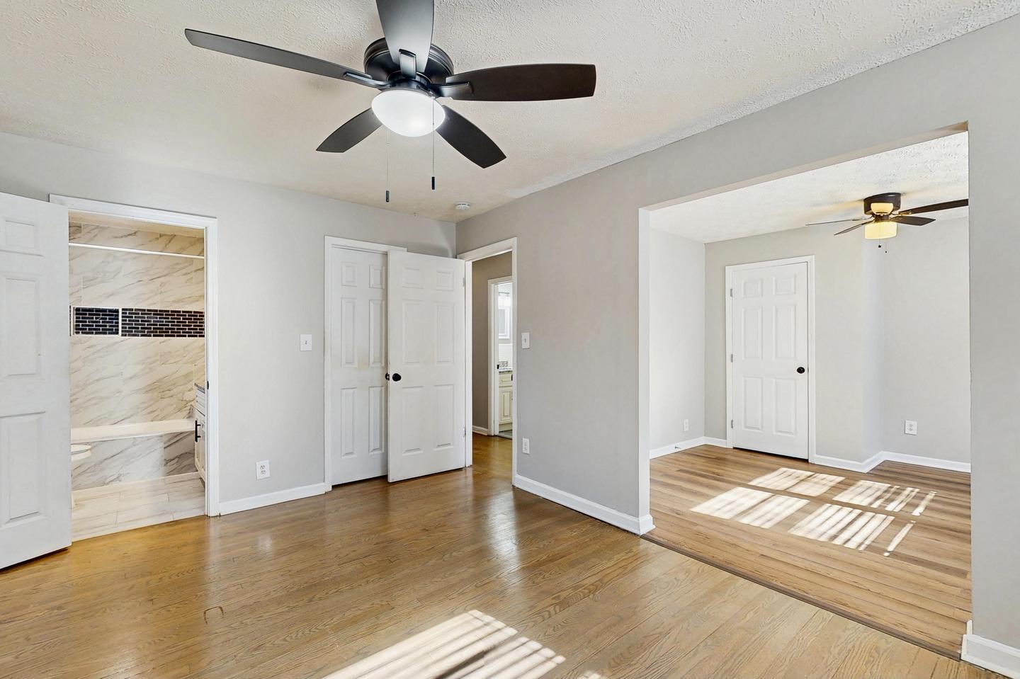 Building Photo - Bright, Spacious Stone Mountain Residence ...