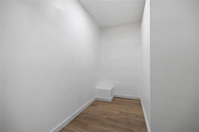 Building Photo - 1628 SE 29th Terrace