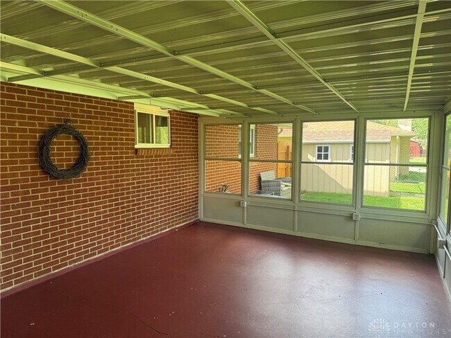 Building Photo - 6418 Oakhurst Pl