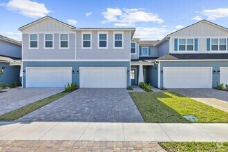 Building Photo - 3 bedroom in St. Augustine FL 32092