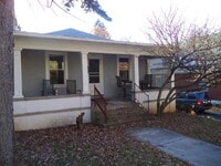 Building Photo - 3 Bedroom, 2 Bath House