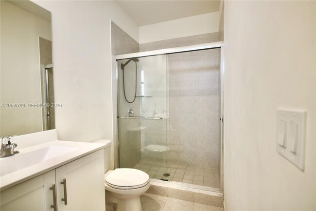 Building Photo - 3408 W 111th Pl