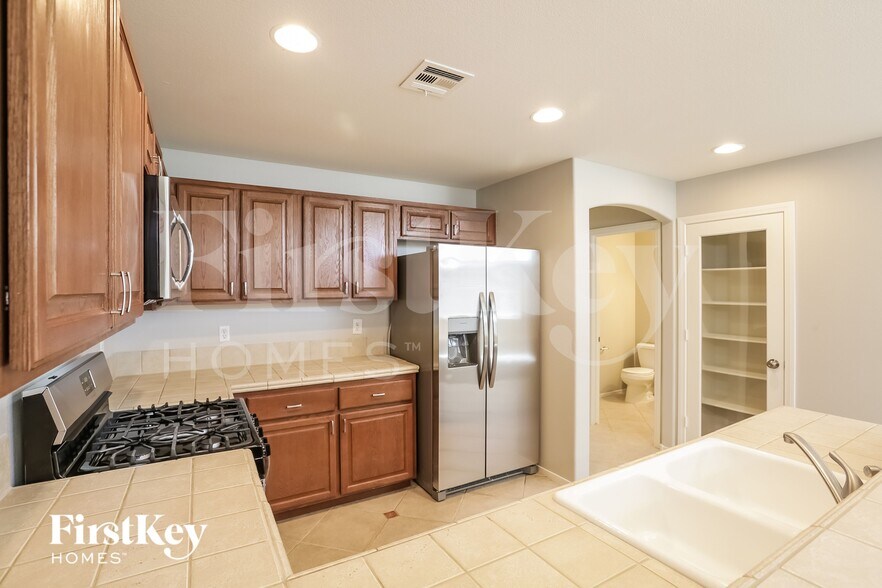 Building Photo - 9271 Ansley Ct