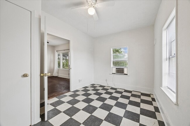 Building Photo - 1214 14th St