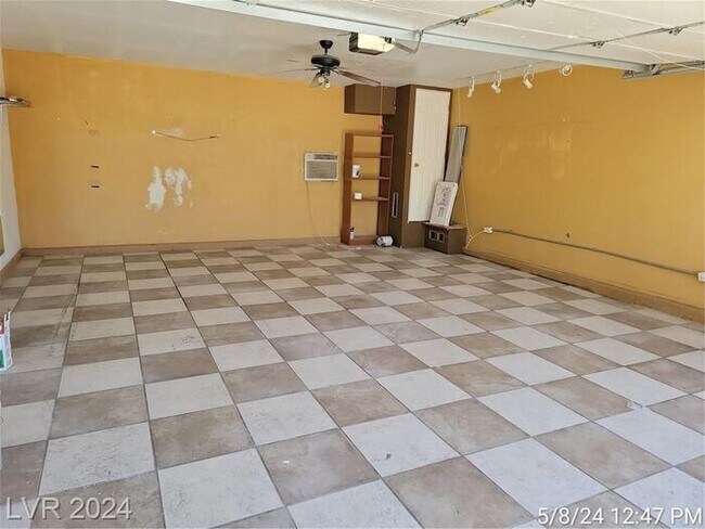 Building Photo - COMING SOON - Ready no later than Mid-June
