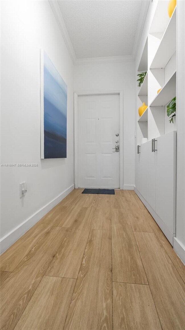 Building Photo - 3245 NE 184th St