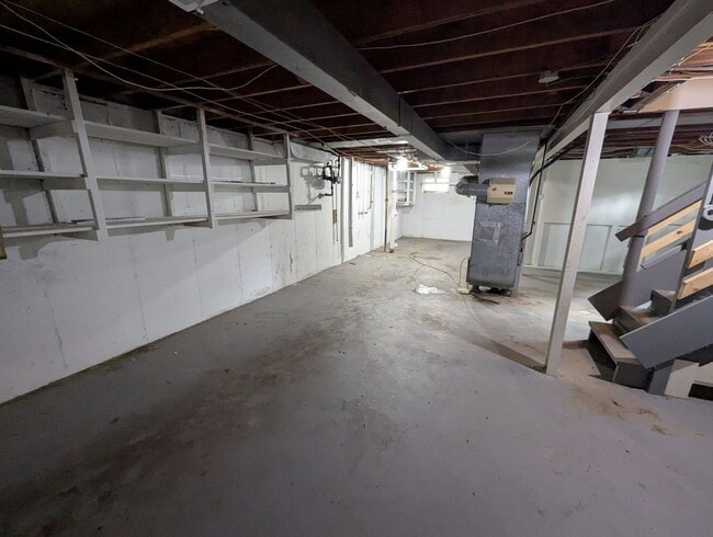 Building Photo - Casa Capri – Florissant Favorite