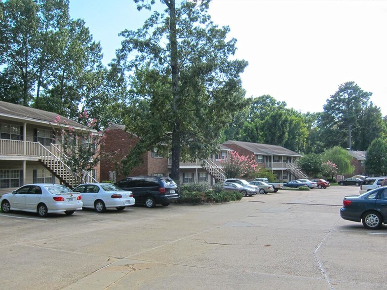 Parkwood 455 Crossgates Blvd Brandon MS 39042 Apartment Finder