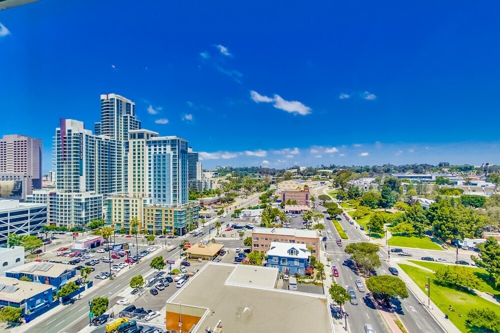 Roof Deck View - 1080 Park Blvd