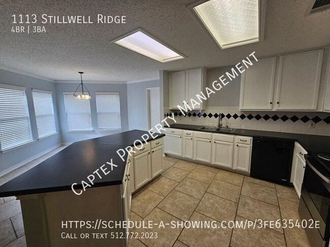 Building Photo - 1113 Stillwell Ridge