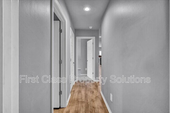 Building Photo - 10416 NW 24th Terrace