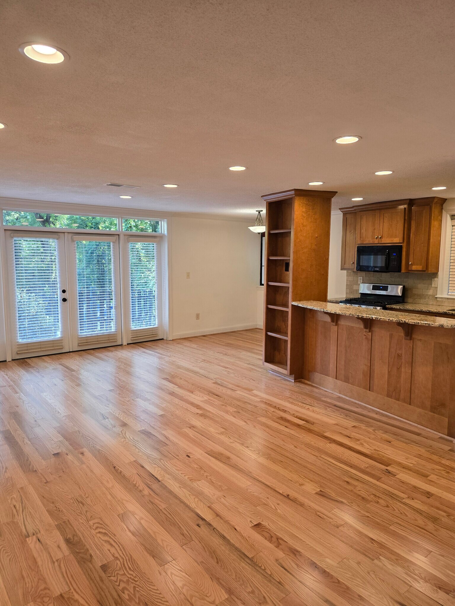 Building Photo - 120 Alden Ave NW