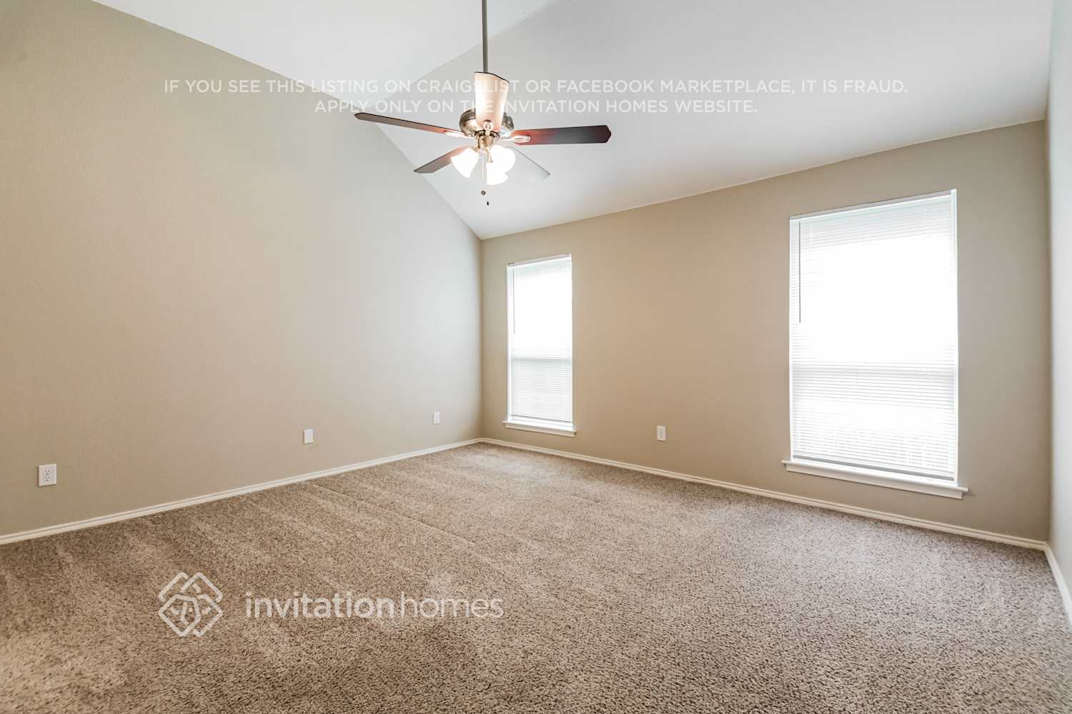 Building Photo - 7714 Straits Dr