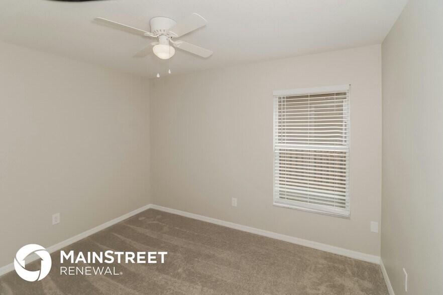 Building Photo - 24245 Summer Wind Ct