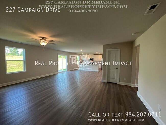 Building Photo - 227 Campaign Dr