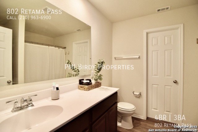 Building Photo - 802 Retama Pass San Antonio, TX
