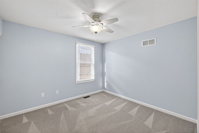 Building Photo - 3275 Simeon Bunker St