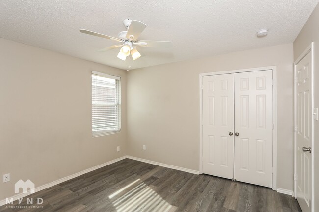 Building Photo - 1431 Windy Meadows Dr