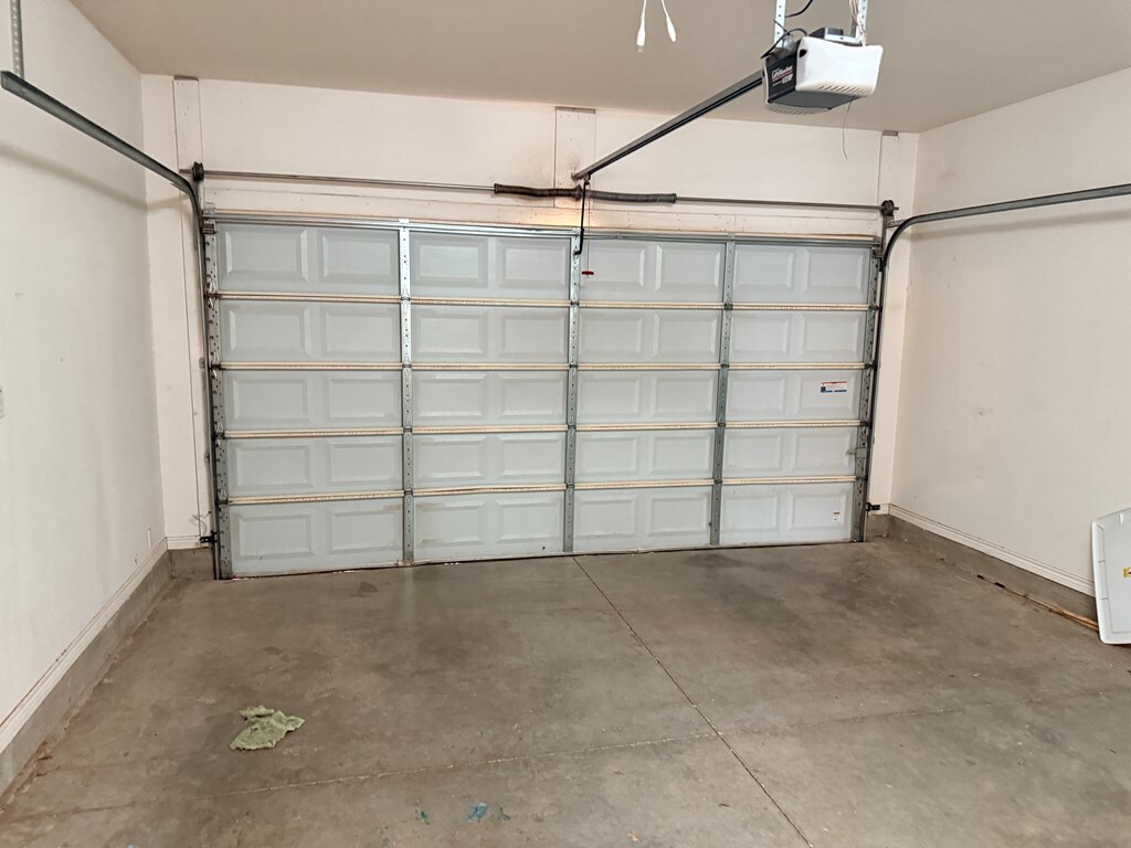 Building Photo - 7230 Barksdale Ln