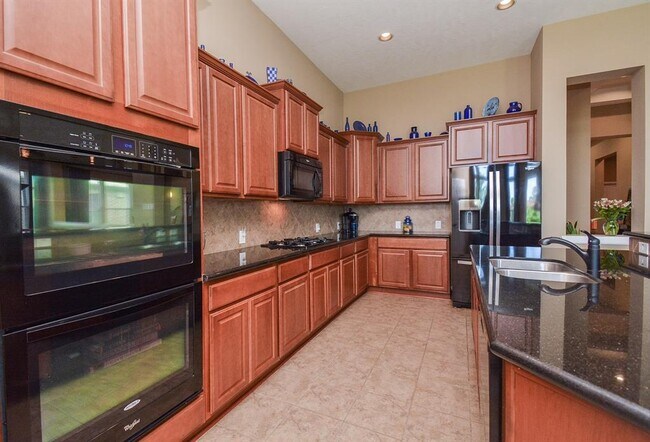 Building Photo - 2715 Farlow Ln