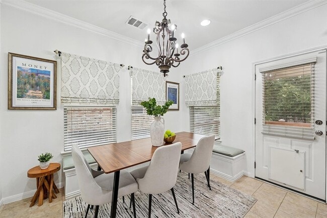 Building Photo - 4212 Pasada Ln