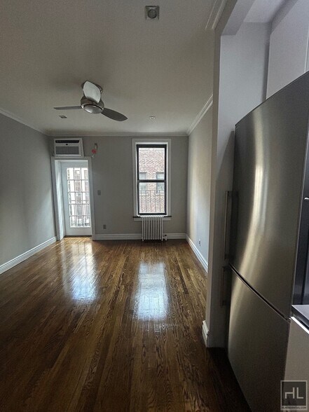 Building Photo - East 18th Street