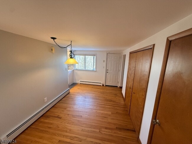 Building Photo - 237 Buena Vista Dr