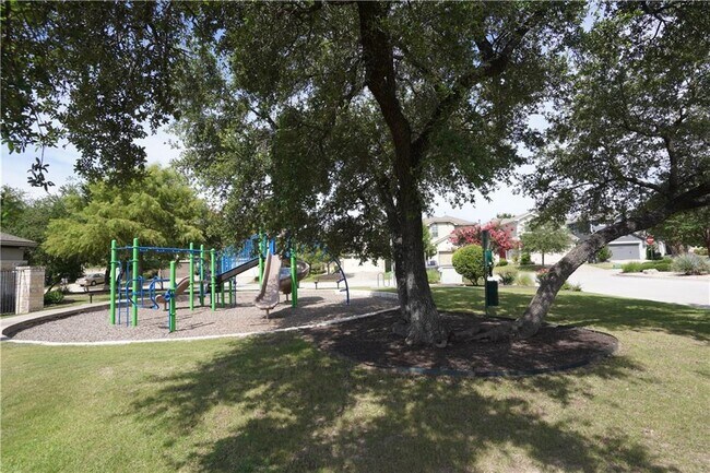 Building Photo - 8712 Wood Stork Dr