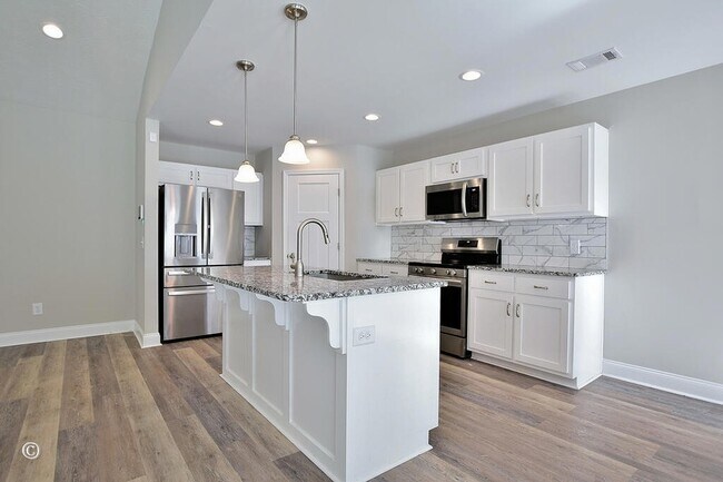 Building Photo - 64 Camp Parkman Rd