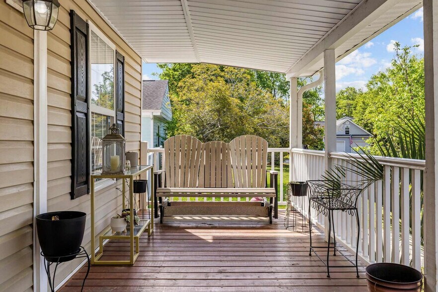 Building Photo - 430 Yaupon Ave