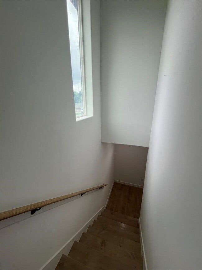 Building Photo - 8603 Wileyvale Rd