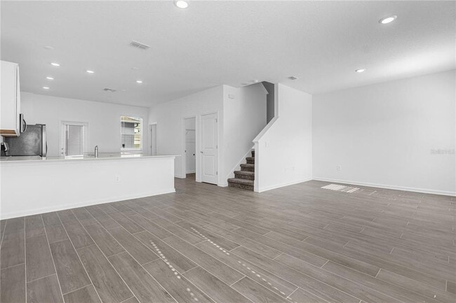 Building Photo - 6116 Park Promenade Way
