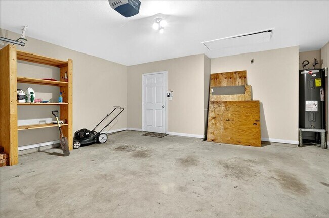 Building Photo - 6018 Tapestry Dr