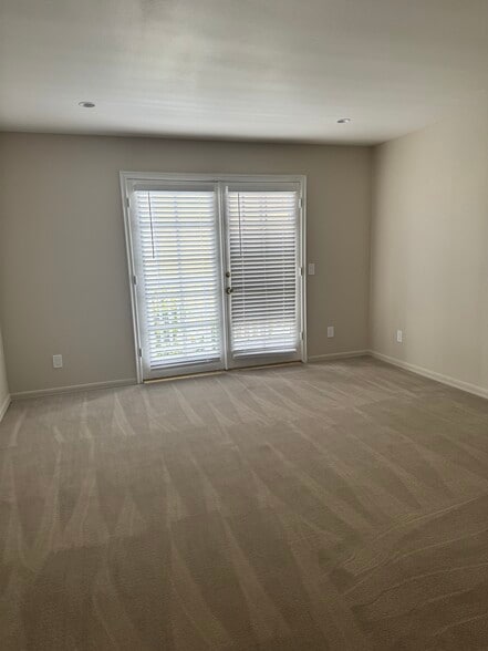 Bedroom - 18850 Hatteras St
