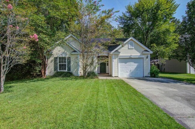 Building Photo - 524 Beverly Dr