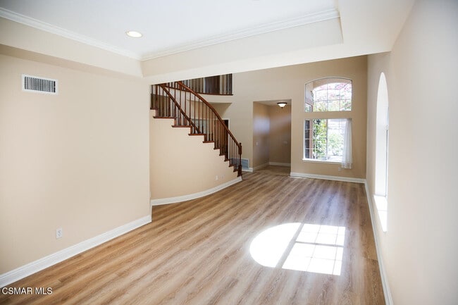 Building Photo - 1811 Fox Springs Cir