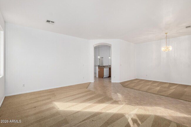 Building Photo - 7402 N 88th Ln