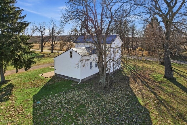 Building Photo - 12192 Leffingwell Rd