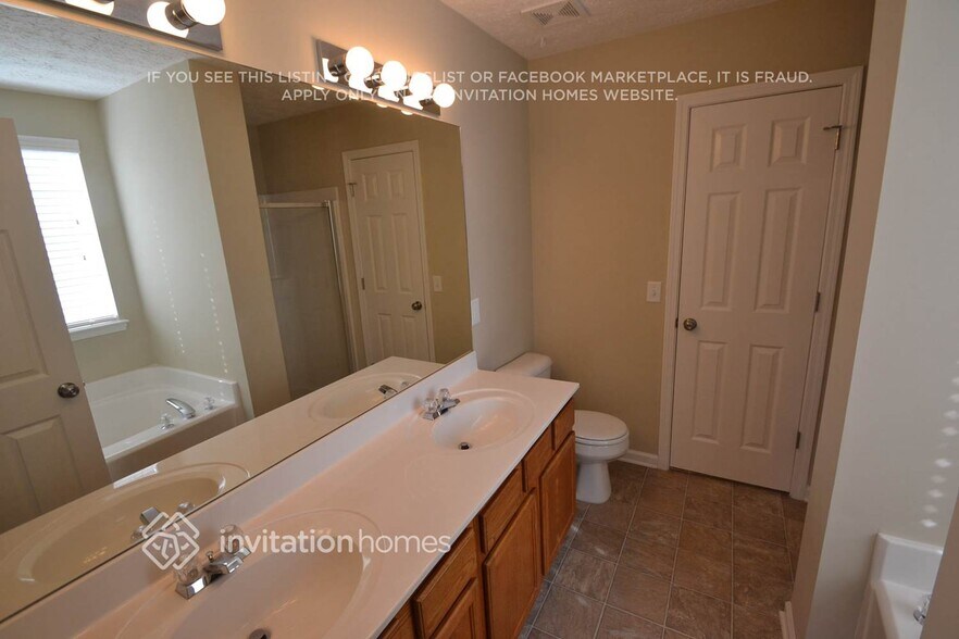 Building Photo - 1198 Winding Down Way