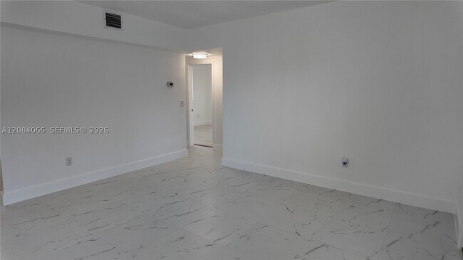 Building Photo - 3737 NW 20th Ct