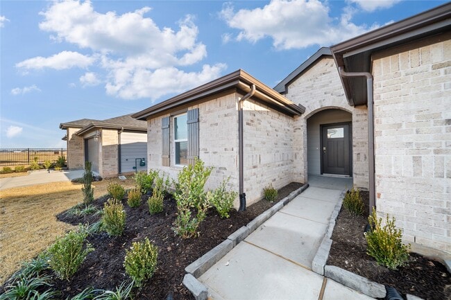 Building Photo - 31134 Winchester Fls Ct