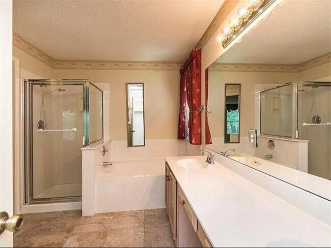 Building Photo - 16303 Ascent Cove