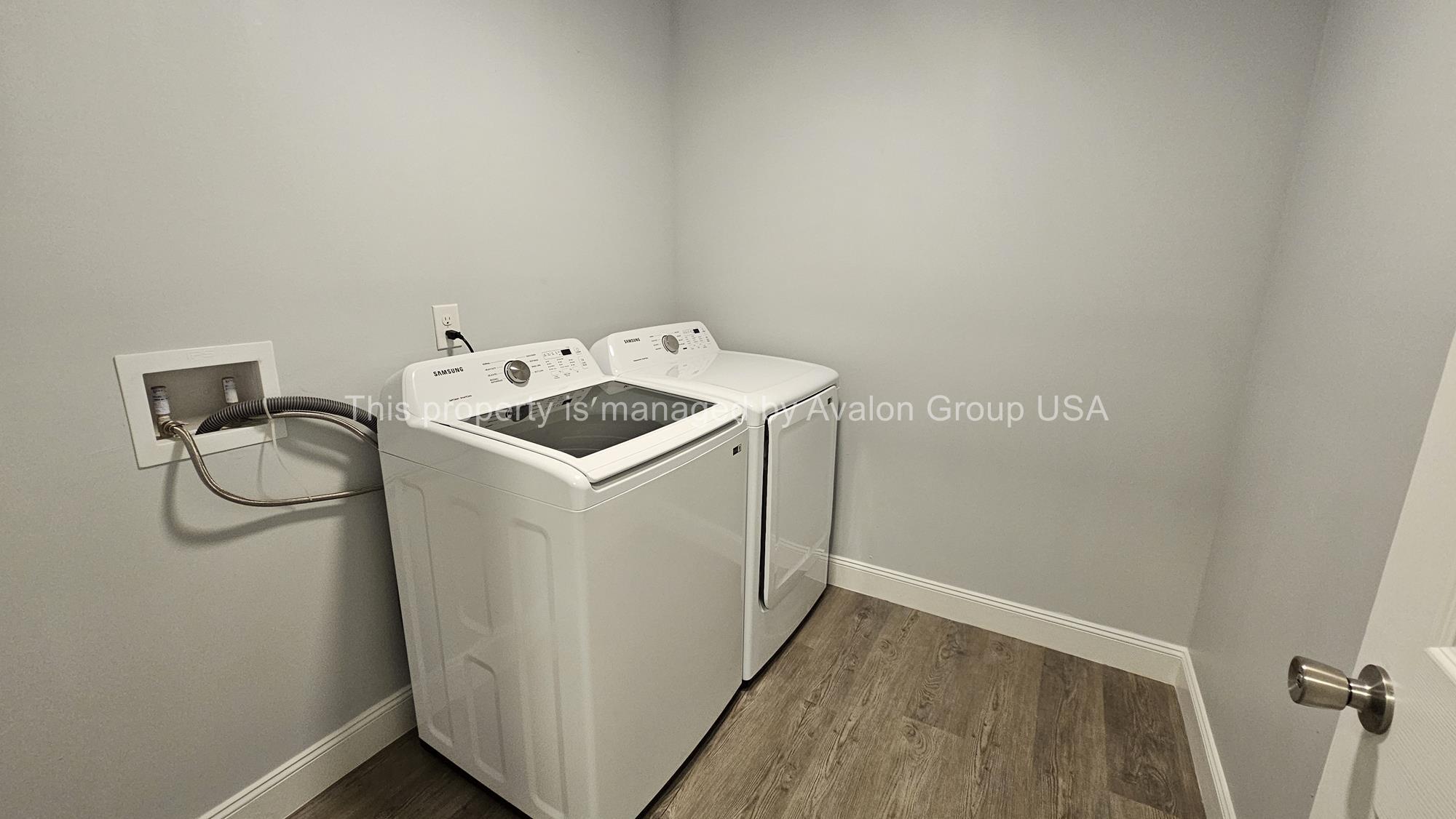 Building Photo - 1978 Solomon St