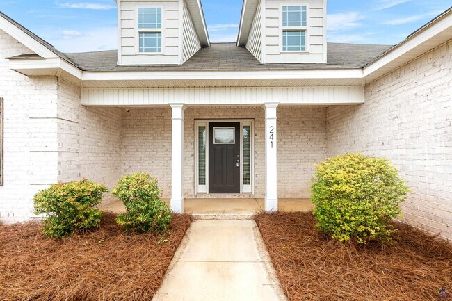 Building Photo - 241 Overton Dr