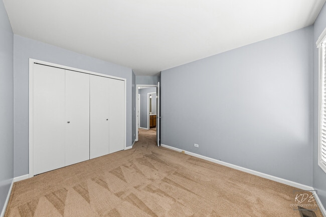 Building Photo - 176 Merriford Ln