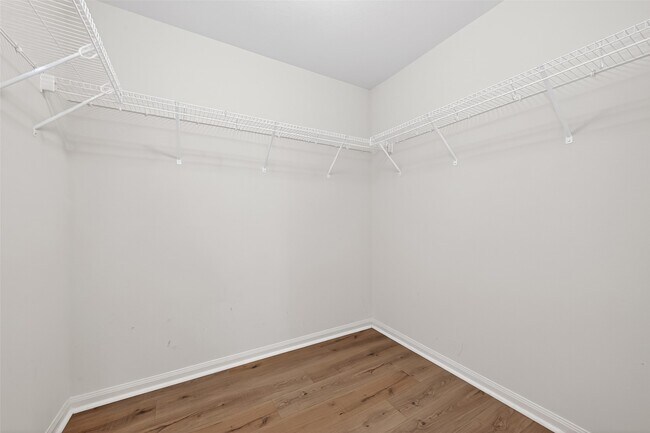 Building Photo - 4918 Jagged Cliff Ln